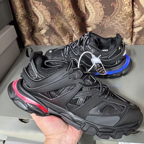 2025 Designer Track Runner LED Sneakers Casual Shoes For Sale Triple Black White Pink Blue Orange Yellow Green Tess Gomma Tracks Trainer Men Women Sport Size EU35-46