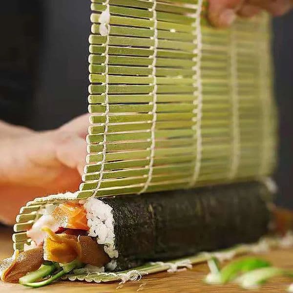 Sushi Rolling Curtain Scroll Mat DIY Nori Rice Rollers Bamboo Sushi Making Tools Kitchen Gadgets Cooking Accessories Sushi Spoon 250429BJ
