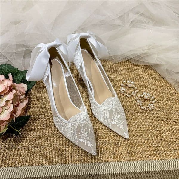 Spring and summer pointed shallow pearl lace mesh wedding shoes ribbon bow thin high-heeled banquet dress womens sandals 250428