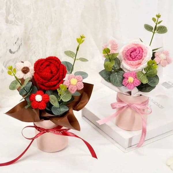 Handmade Knitted Flower Bouquet Crochet Rose Desk Decoration Sunflower Crochet Bouquet Valentines Day Gifts Teachers Day Gifts X250508