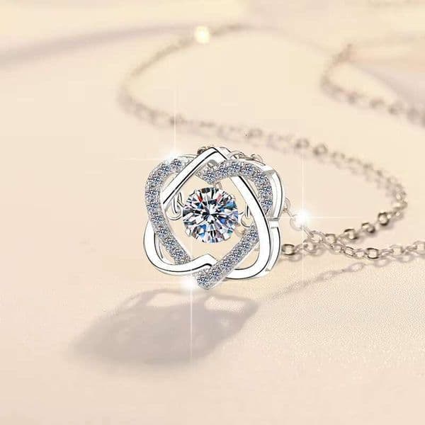 Jewelry Elegant Design 0.5Ct S Pure Sier VVs1 Sandstone Heart shaped Pendant Necklace Exquisite Women's Gift aaa aaa