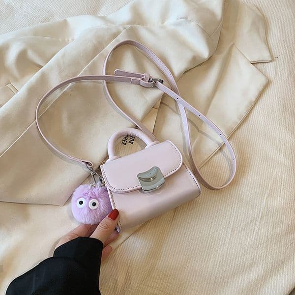 Trendy Womens Mini Shoulder Handbag - Versatile Messenger Style with Compact Design