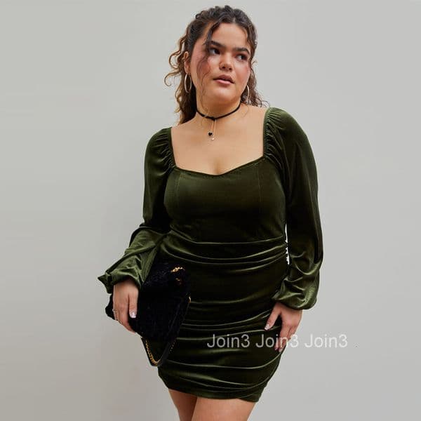 Oversized Womens Instagram Style Sexy Backless Pleated Party Dress Hip Hugging Skirt Long Sleeved Velvet Dress