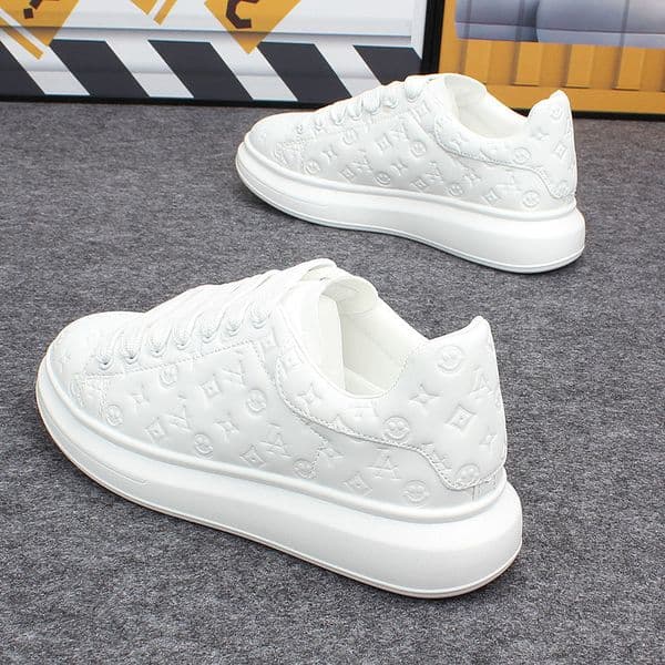 designer Free delivery designer casual shoes, new men's and women's black, white, beige comfortable, breathable, soft-soled outdoor sports shoes