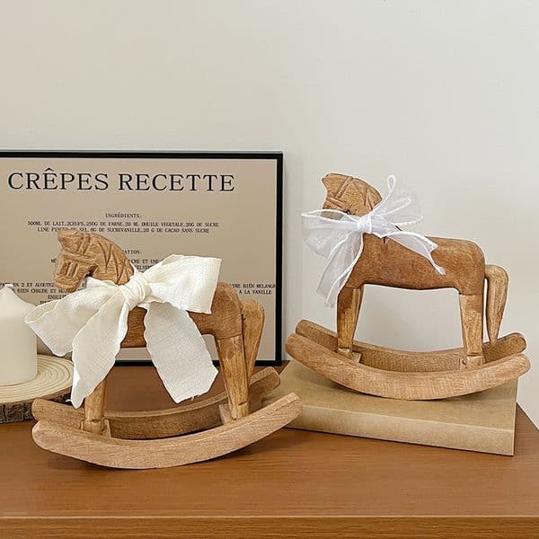 Creative Hand Carved Wooden Horse Series Retro Style Rocking Horse Desktop Decoration Ornament for Friends Commemorative Gift