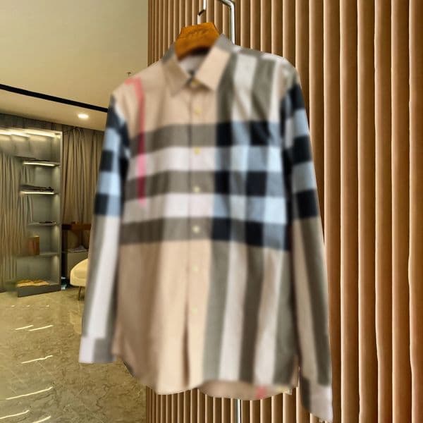 High quality designer men's shirts, fashionable classic plaid shirts, men's single breasted shirts, men's casual shirts, summer business formal tops, shirts