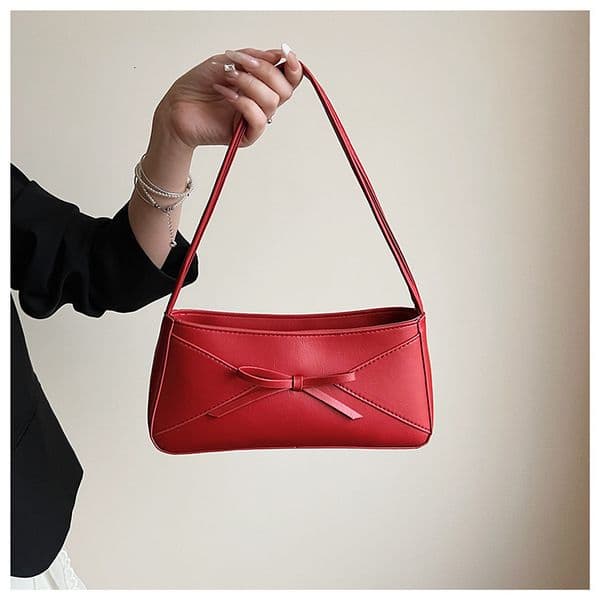 2025 South Korean Commuter Handbag for Female Office Workers, Simple Fashionable Underarm Bag, Elegant and Versatile Shaped Small Square Bag
