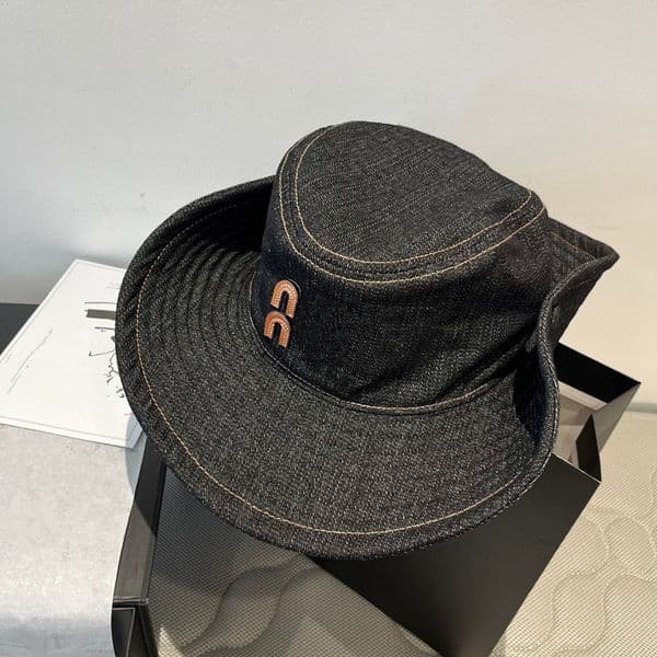 Designer hats Wide Brim Hats Bucket Hats 11 Mirror quality caps Outdoor sun Brim men Hats women black hat Beach sunscreen hat without box
