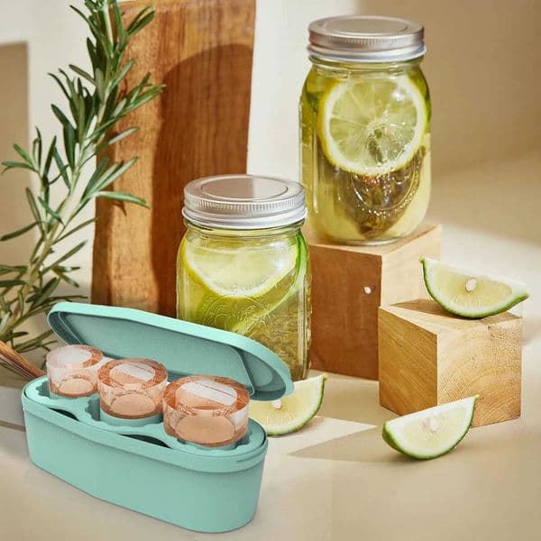 3 Grid Silicone Ice Cube Tray for Cup Ice Cube Mold with Lids Food Grade Reusable Ice Maker for Cup Accessories M250522
