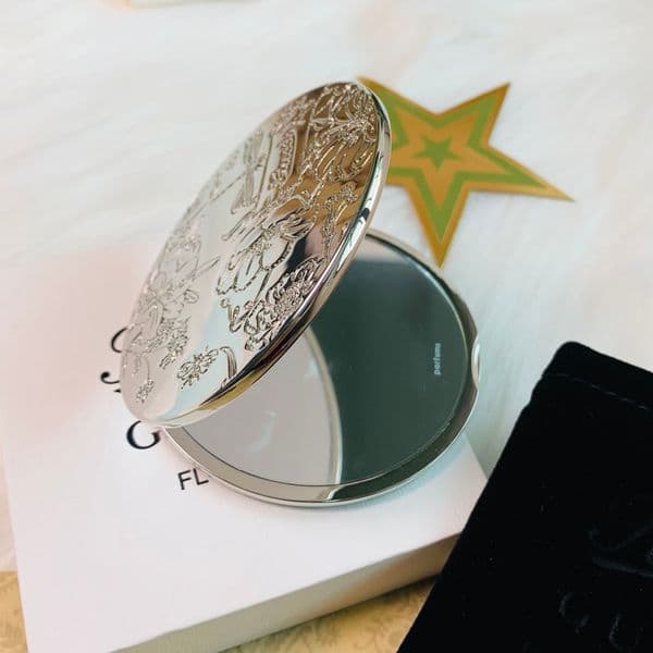 Designer Folding Double-Sided Metal Mirror, Circular Portable High-Definition Makeup Mirror With Gift Box, Suitable For VIP Gifts 0000