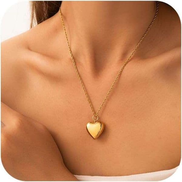 Heart necklace for women, fluffy heart shaped pendant 14K gold-plated simple snake chain gold layered necklace, fashionable jewelry
