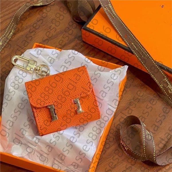 Mini Bags Keyring Womens Lanyards Bag Charm Stylish Luxury Leather Trim Refreshing Style Keychain Hangings Letter buckle bag pendant 5A