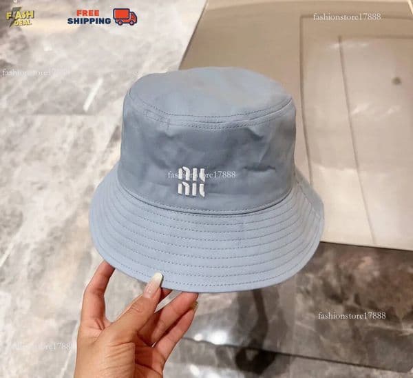 2025 Fashion Designer Bucket Men's Women's Solid Color Four Seasons Embroidered Fisherman's Hat European And American Fashion Item 3D1064