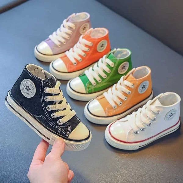 2026 New Childrens Sneakers Big Kids High Top Canvas Breathable Light Student Casual Shoes Boys And Girls T250527 Designer
