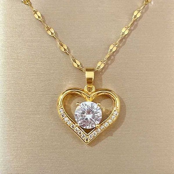 Artificial Gems Heart Pendant Necklace for Women 2022 Golden Stainless Steel Lips Neck Chain Female Necklaces Jewelry for Girl XJ250528