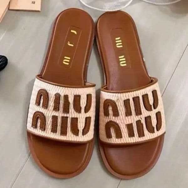 2025 Designer Womens Summer Sandals Wrinkle Leather Slippers sandals Casual Shoes Woven Fabric Sliders Candy Color