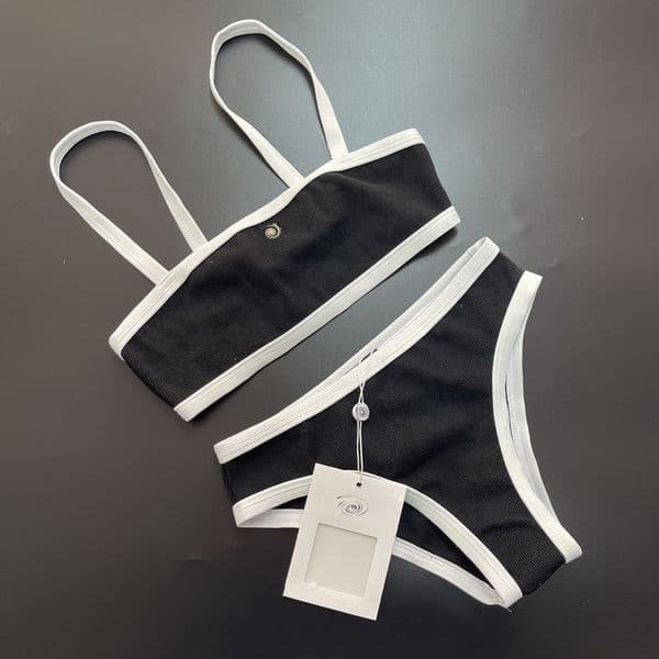 chan bikini France paris women beach bikini Black White two-piece swimsuit luxury designer womens swimwears bathing swim suit sexy summer bikinis letters CC 56e