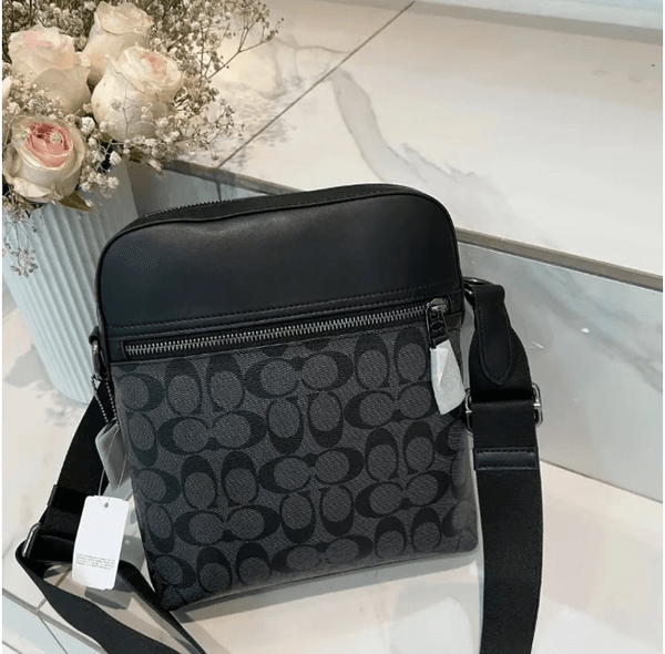 10A Dsignr Bag Camra Mn Shouldr Bags Classic Embossing Lathr Handbags Wallt Top Quality Fashion Womns Exquisit Doubl Lttr Mssngr Cross body