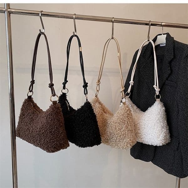 Autumn Winter Lambswool Shoulder Crossbody Bag For Women Large Capacity Plush Handbag Fashion Messenger Bag Casual Hobo Bag251126ww