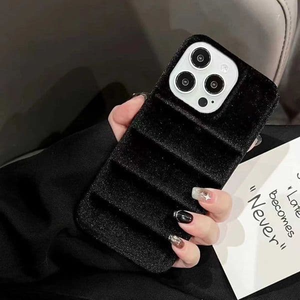 Luxury Plush Autumn Winter Fluff Pleuche metal CC phone case For iphone 15pro 12 13 14 15 pro max Cases Smart cover woman Shell Z251203