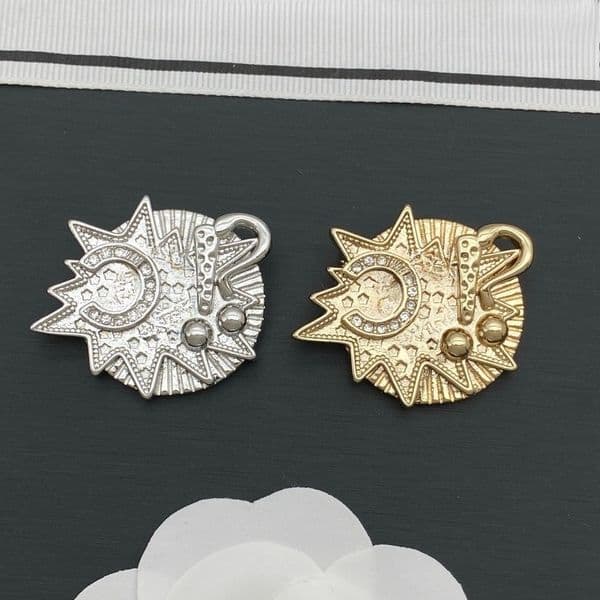 Luxury Women Men Brooches Designer Brooches Suit Pin Women Crystal Brooch Brand Letter Pins High Quality Brooch Pin Christmas Valentines Day Gifts