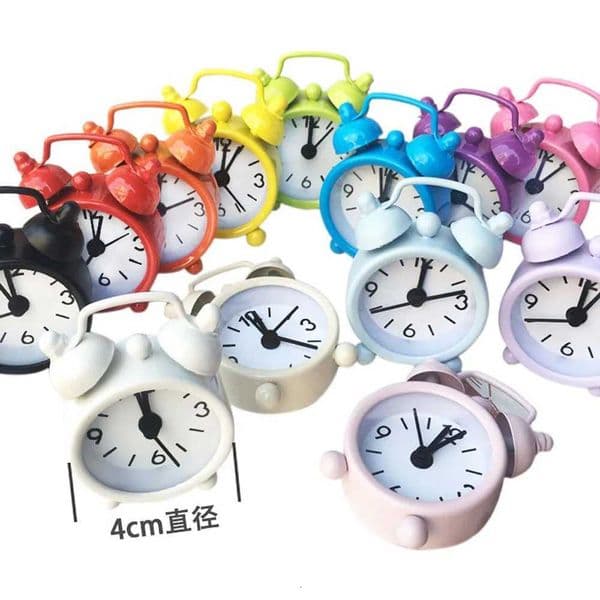 New Mini Alarm Clock Electronic Round Number Double Bell Desk Table Digital Quartz Clock Home Decoration Retro Portable Adapdesk M251205