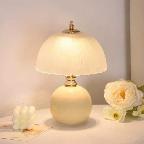 Flower Bud Classic Table Lamp Modern Art Table Lamp Bedroom Bedside Decorative Table Lamp Flower Bud Desk Night Light M251205