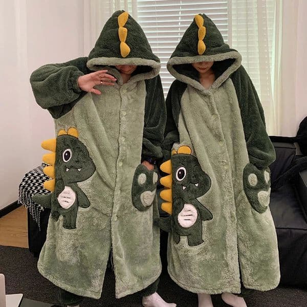 Kigurumis Dinosaur Pajamas Robes Cute Cartoon Couples Men Nightgown Coral Velvet Winter Thick Robe Two Piece Set Pijama 251129BANJIA