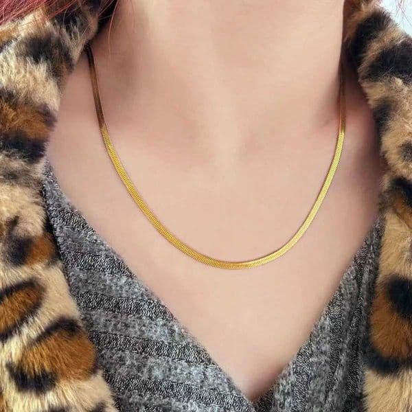 Vintage Flat Snake Chain Necklace 18K Gold Plated Stainless Steel Womens Fashion Jewelry Gift for Everyday Elegance W250528 W251206