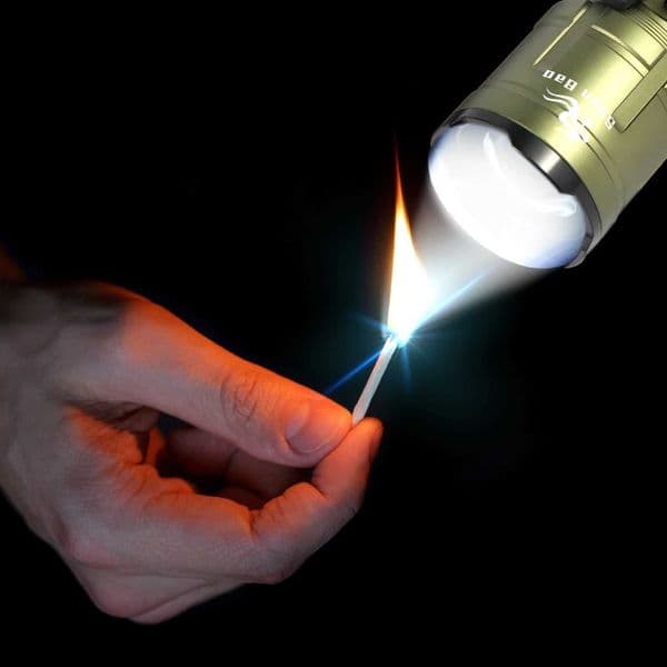 Shan Bao Green Outdoor Camping Mountaineering Zoom Flashlight Strong Light Focusing Light Source Can Ignite The FlameT251208