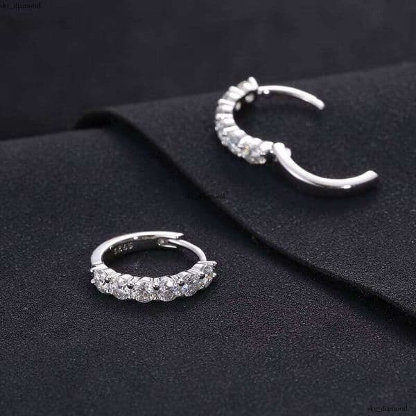 2mm 3mm 4mm Mossanite Screw Back Luxury Jewelry 925 Sterling Silver VVS Moissanite VVS Moissanite Stud Earrings for Men and Women