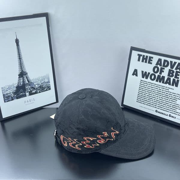 Fashion designer Baseball hat woman fashion snapback Letter Sun cap Classic summer Brown canvas high quality truck hat B37