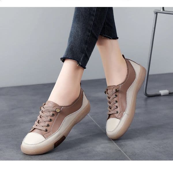 Genuine Leather Women Soft Sole Walking Shoes Girl Student Jooging Sneaker White Black Flats Female Casual Skate Trainers Summer 251201