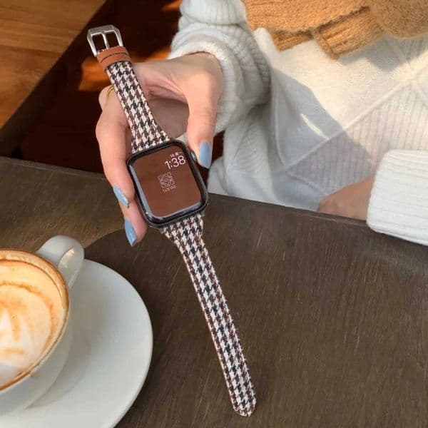 Leather Strap for Watch Band Slim Strap 9 SE 8 7 6 5 4 41/45mm 40/44mm Latt Pattern Band for iWatch 38/42mm 3 2 1 49mm Y251212