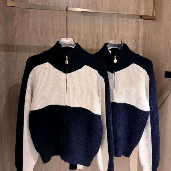 25 Winter Women's New Color-Block Embroidered Zipper Cardigan Knitted Correct Version Sweater Stand Collar Top