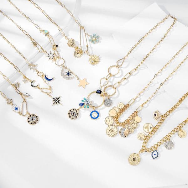 luxury necklace designer jewelry women necklace designer mystical coin with diamond inlay and relief design small pendant evil eye gold chain necklace woman gifts