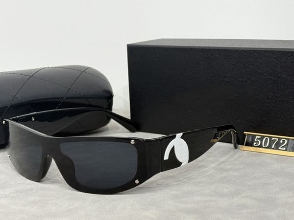 Designer channels sunglasses For Women Outdoor Shades Sunglasses Luxury Mix Color Optional Sun glasses With Box 50 a36