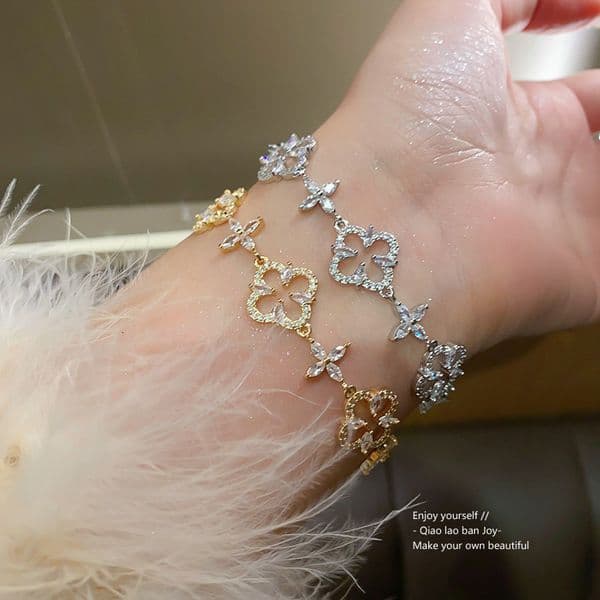 Designer Bracelet Zircon Flower Adjustable Luxury Jewelry Bracelet High End Exquisite New Style Bracelet Fashion Versatile Jewelry Women's Classic Holiday Gift