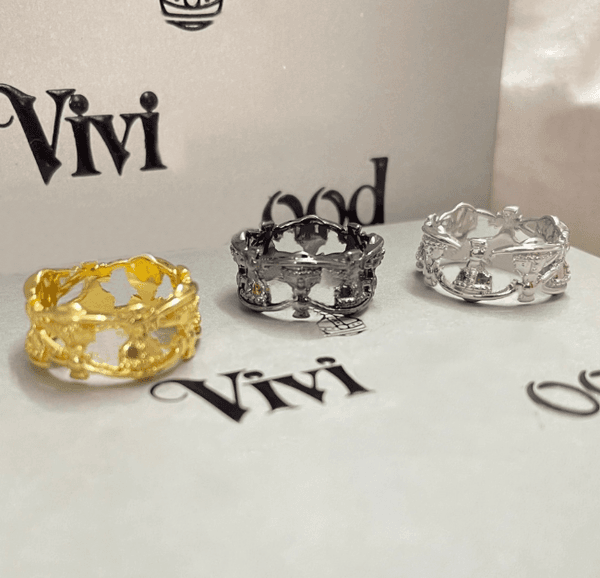 Designer ring for women New Saturn Hollow out couple rings Mens womens light luxury high-end ring Three-color fashion Personality Saturn ring Festival love gift