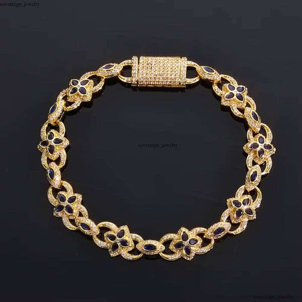 NUOYA GRA 11mm Flip Button Chain Four-Leaf Clover Eye Infinity Gold-Plated Iced VVS Moissanite Hip-Hop Bracelet