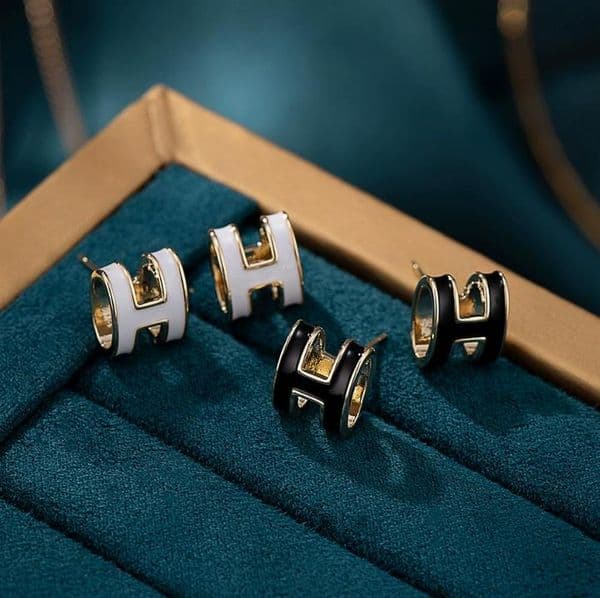 16Color Selection Newest Designer Letter Earring Top Quality Fashion Brand Stud Earrings Jewelry Elegant Women Wedding Christm Gifts