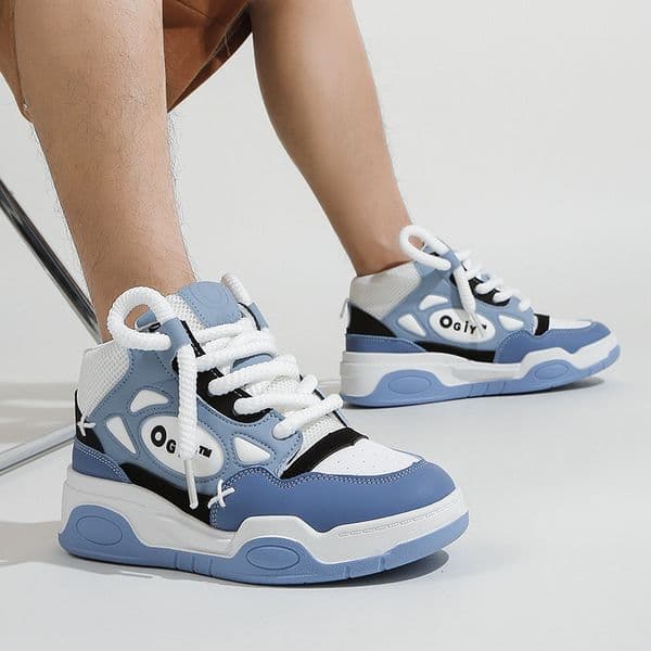 Free shipping 2025 New Fashion Skateboard Shoes for Men Comfortable Breathable Sport Casual Sheos Designer Sneakers with box