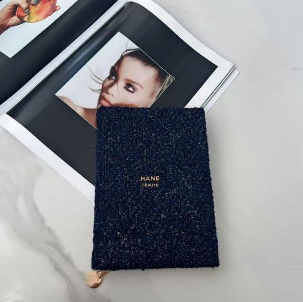 wholesale High end designer ic letter black notebook ballpoint pen set luxury business ledger notepad a5 recording notebook cloth simple portable travel L260515