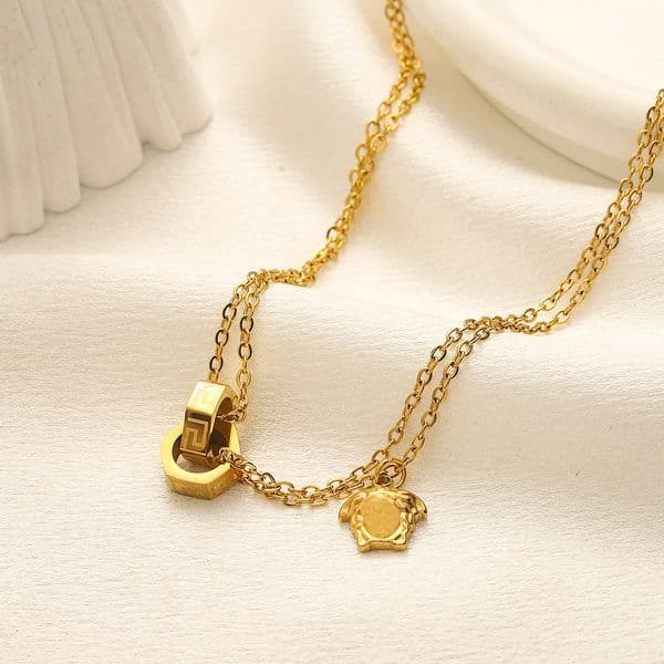 20style personality Fashion Women Designer Brand Necklaces Gold Plated Never Fade Pendant Necklace Wedding Christm Party ewelry Gift