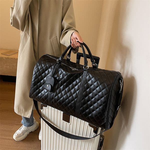 Luxury Duffel Bags 2026 Classic PU Checkerboard Travel Bag, Waterproof Large Capacity Duffle for Men & Women Gym Carry-On & Weekend Tote Free Shipping