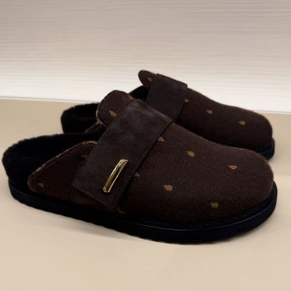 Slippers Cosy Flat Sandals Shoes Men Women Platform Sneakers slippers Leather Outdoor Unisex Chaussures 33016