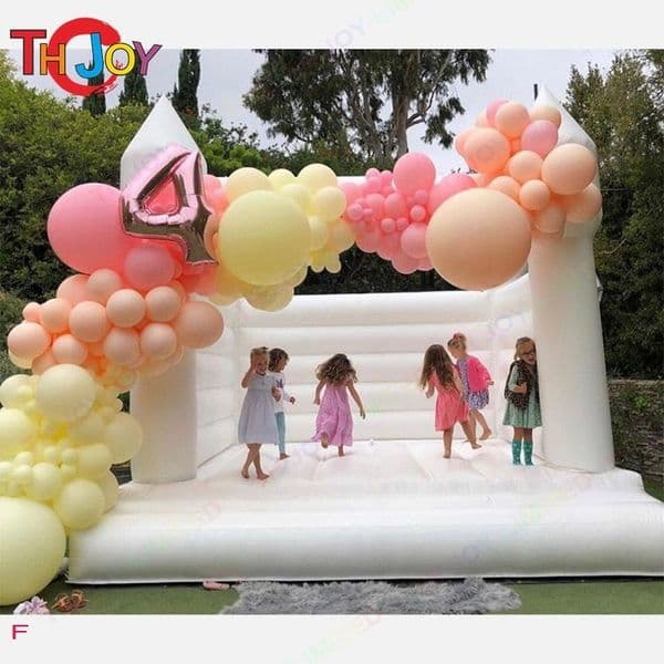 Free Delivery Outdoor activities 4x4m (13.2x13.2ft) Inflatable Wedding Moon House Jumping Bouncer White Bounce House Birthday party Air Jumper Bouncy Castle