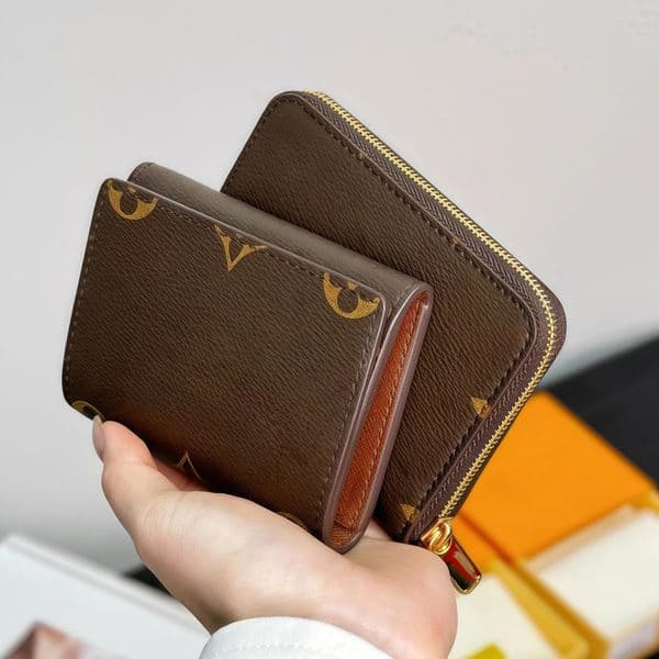 Selected 10A Mirror-Quality Women's Makeup Bag, Fashionable Phone Magnetic Casual Coin Purse, Credit Card Holder, Long Zipper Wallet