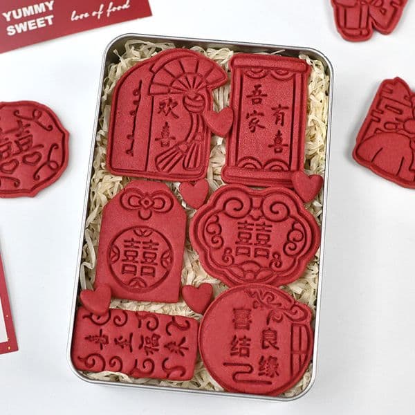 Creative Engagement Gift Cartoon Wedding Cake Cookie Cutter 3D Baking Mold