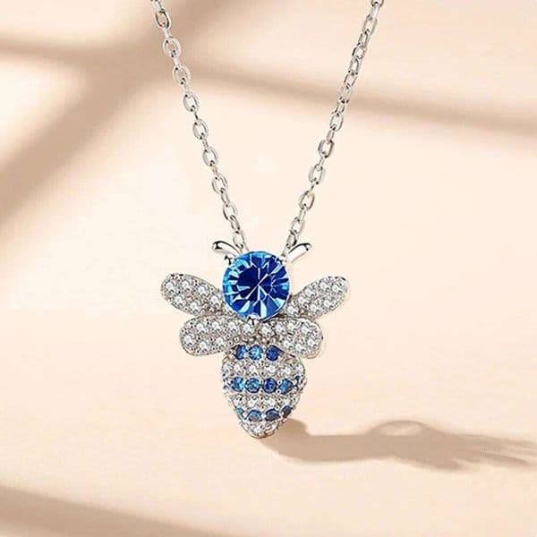 Huitan Newly-designed Blue Bee Shaped Pendant for Women Silver Color Chain Necklace Fashion Girls Jewelry Birthday Gift